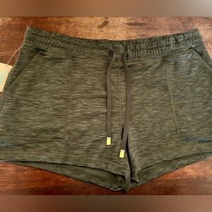 Title Nine Shorts 3” Olive Green Large